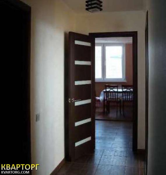 Sell 2-room apartment. Киев,  Урловская — photo 9