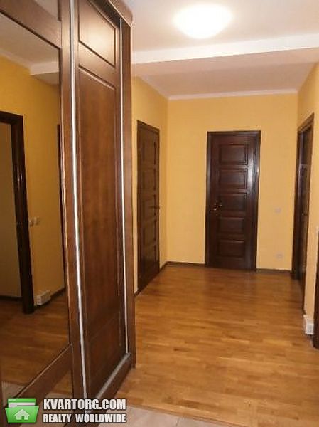 Rent out 2-room apartment. Киев,  Феодосийский пер — photo 7