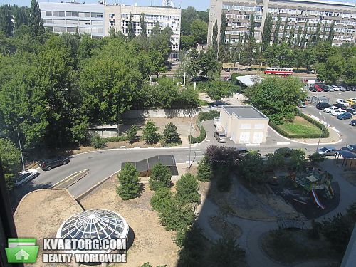 Sell 2-room apartment. Киев, Дегтяревская — photo 7