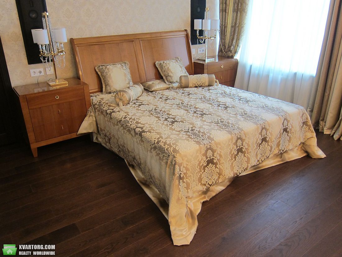 Sell multi-room apartment. Киев, Драгомирова — photo 6