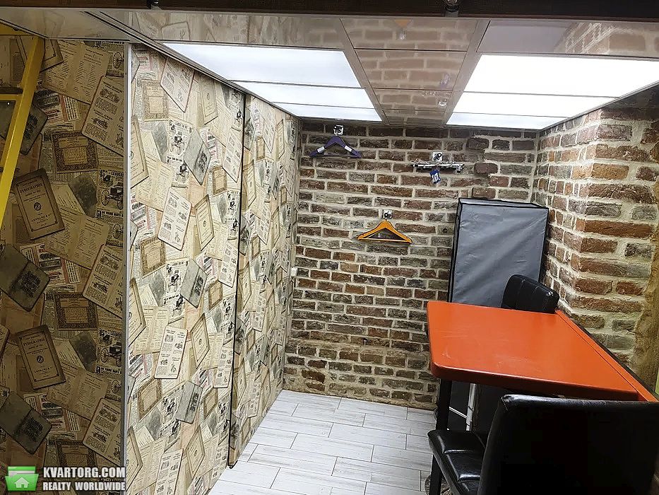 Rent out 1-room apartment. Львов, Караїмська — photo 1