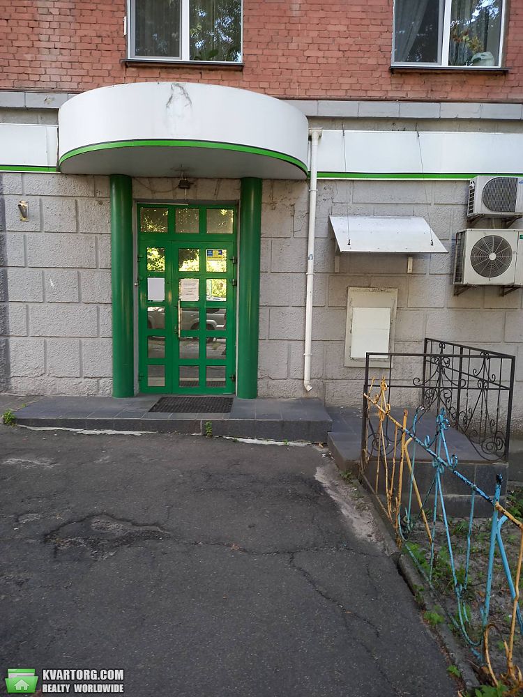 Rent out office. Киев, Гаврилишина — photo 1