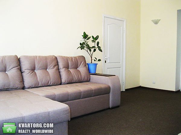 Rent out 3-room apartment. Киев,  Выборгская — photo 10