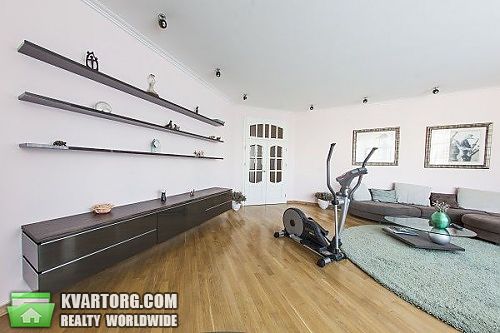 Sell 4-room apartment. Киев,  Старонаводницкая — photo 4
