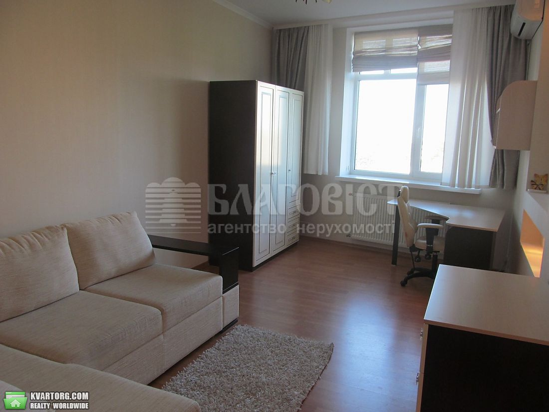 Rent out 3-room apartment. Киев,  Старонаводницкая — photo 10