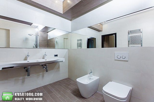 Sell 4-room apartment. Киев,  Драгомирова — photo 9