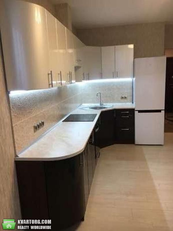 Rent out 1-room apartment. Киев,  Феодосийская — photo 1