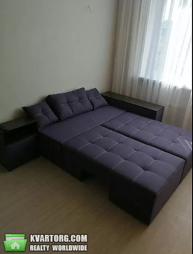 Rent out 1-room apartment. Киев,  Крушельницкой — photo 3