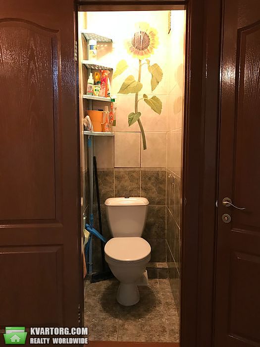 Sell 3-room apartment. Киев,  Героев Севастополя — photo 9