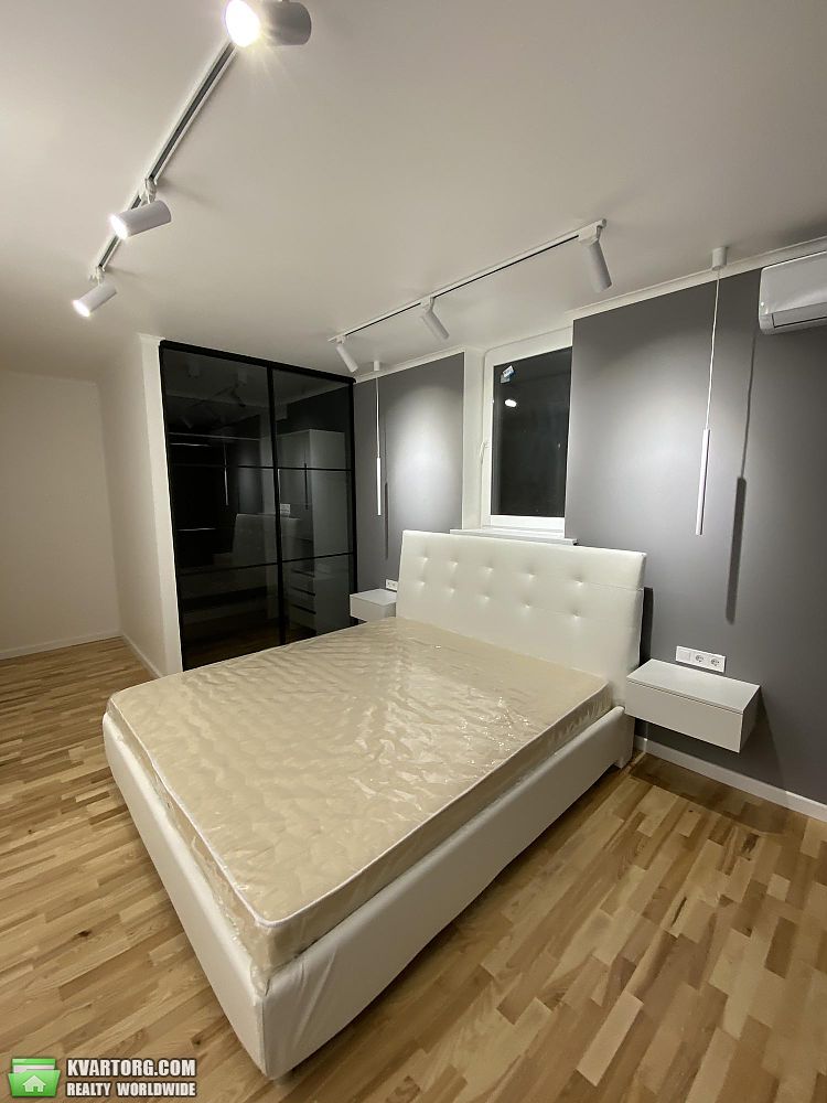 Sell 3-room apartment. Киев,  Герцена — photo 6