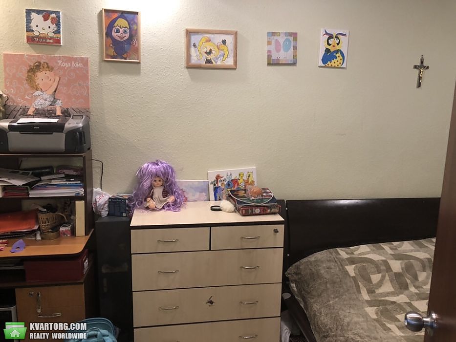 Sell 2-room apartment. Киев,  Набережно-Крещатикская — photo 3