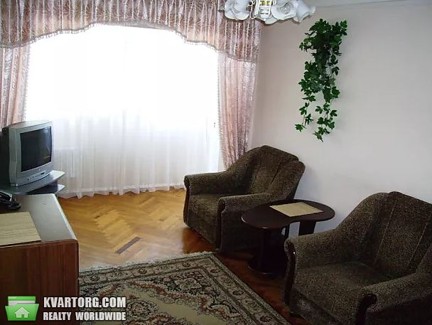 Rent out 1-room apartment. Киев, Иорданская — photo 1