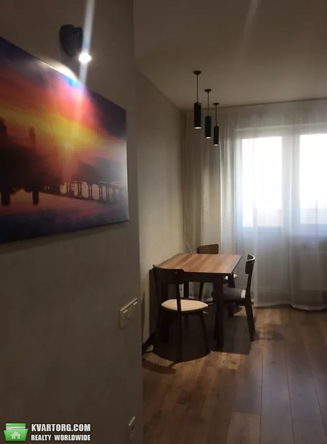 Rent out 1-room apartment. Киев, Максимовича — photo 1