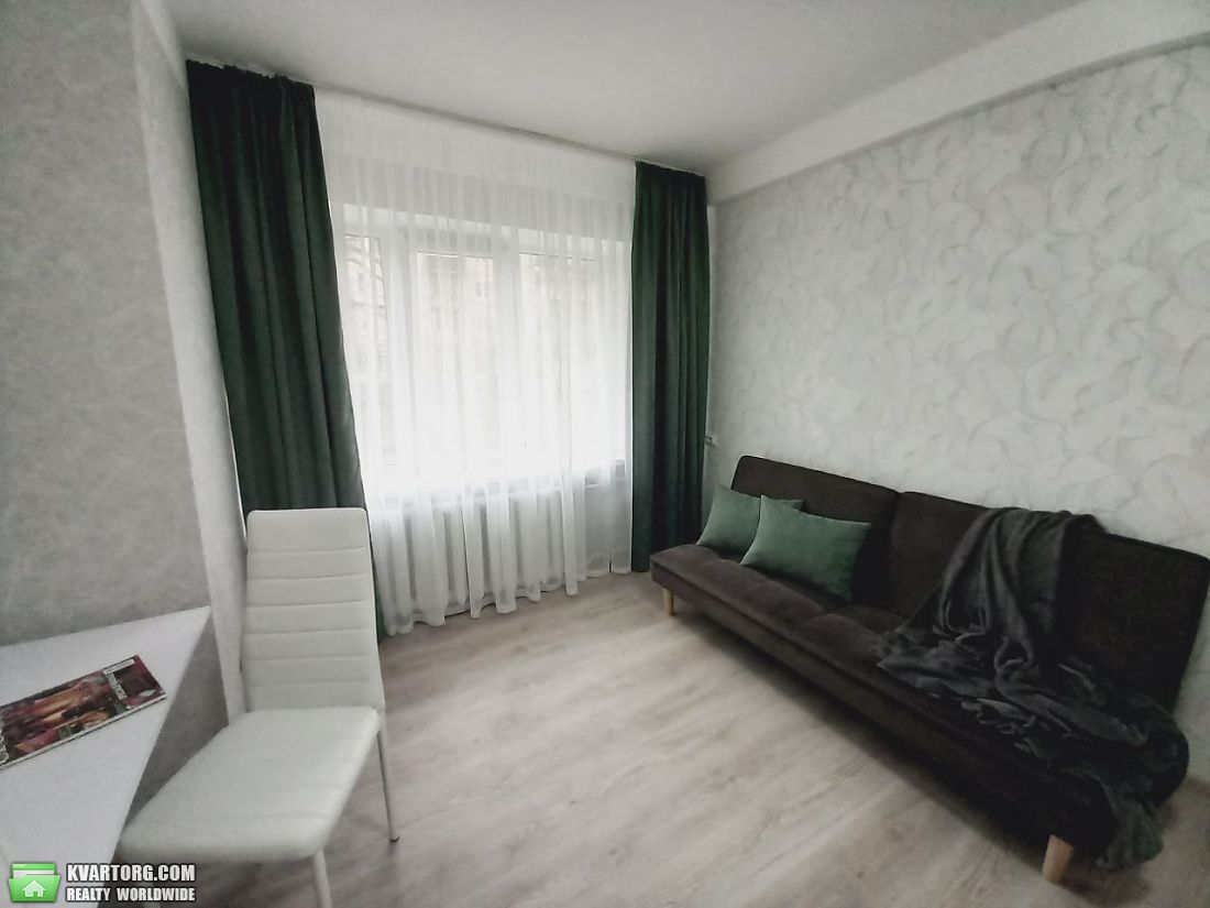 Rent out 3-room apartment. Киев, проспект Миру — photo 3
