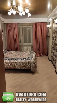 Rent out 3-room apartment. Киев,  Саперное поле — photo 4