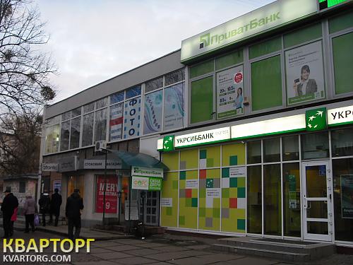Rent out shop. Киев, ул.Гната Юры,7 — photo 1
