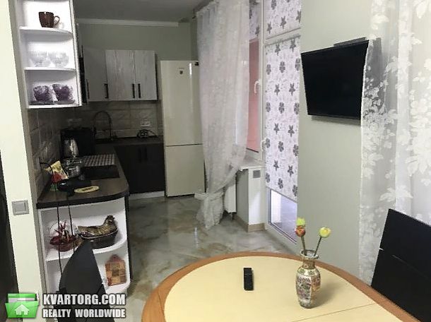 Rent out 1-room apartment. Киев, Гоголевская — photo 5