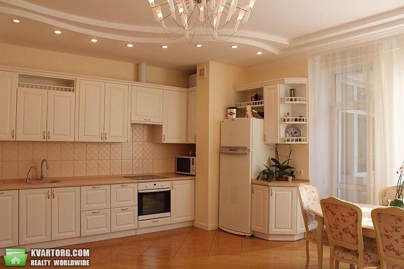 Rent out 3-room apartment. Киев,  Полтавская — photo 7