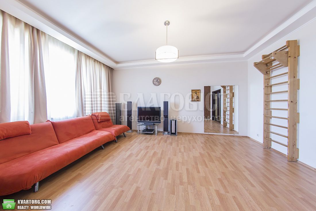 Rent out 2-room apartment. Киев,  Барбюса — photo 5