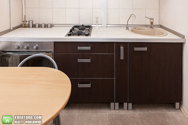 Sell 3-room apartment. Днепропетровск, фабрично-заводская — photo 2