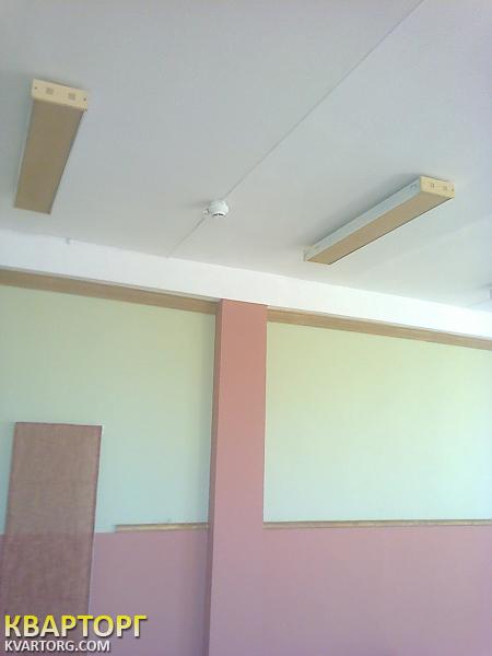 Rent out office. Киев,  Пуховская — photo 1