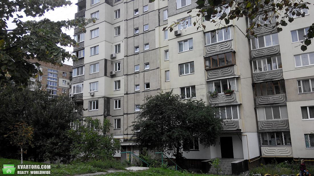 Sell 3-room apartment. Киев,  Ломоносова — photo 1
