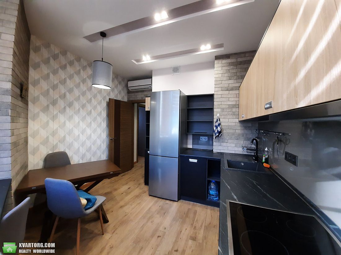 Rent out 1-room apartment. Киев,  Победы пр — photo 1