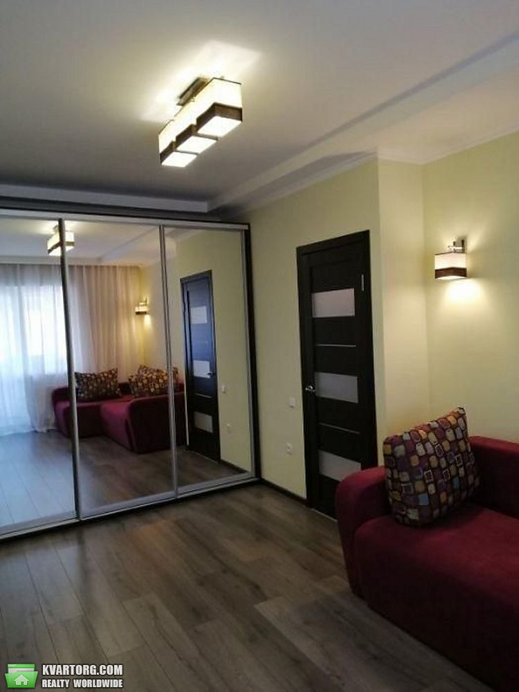 Rent out 1-room apartment. Днепропетровск,  Кирова — photo 2