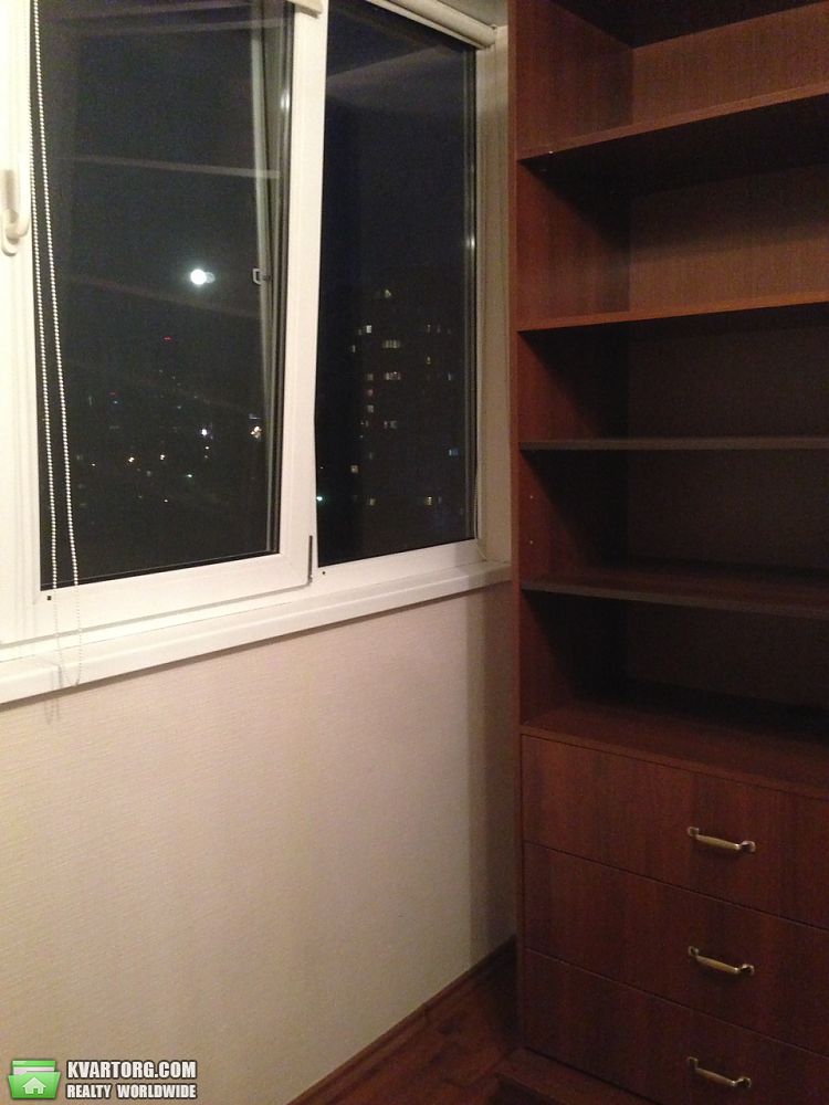 Rent out 2-room apartment. Киев, Леваневского — photo 10