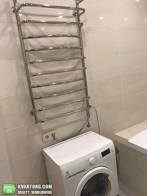Sell 3-room apartment. Киев,  Комарова — photo 6