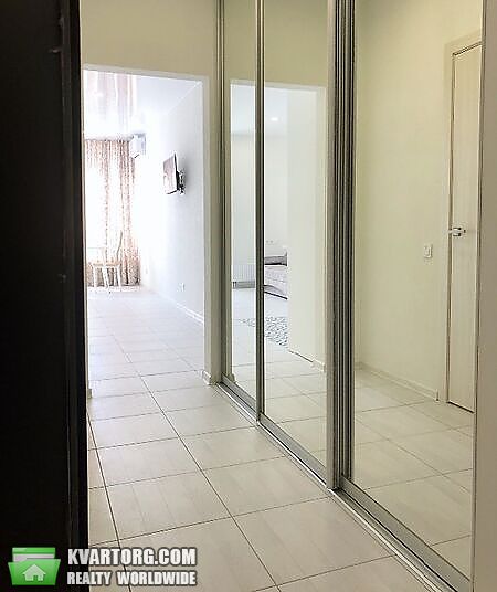 Sell 1-room apartment. Киев,  Каховская — photo 10
