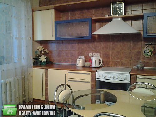 Rent out 2-room apartment. Одесса, Клубничный пер — photo 1