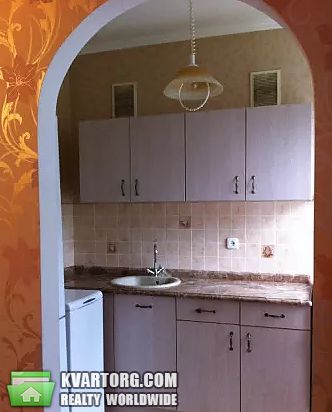 Rent out 1-room apartment. Киев,  Волгоградская — photo 3