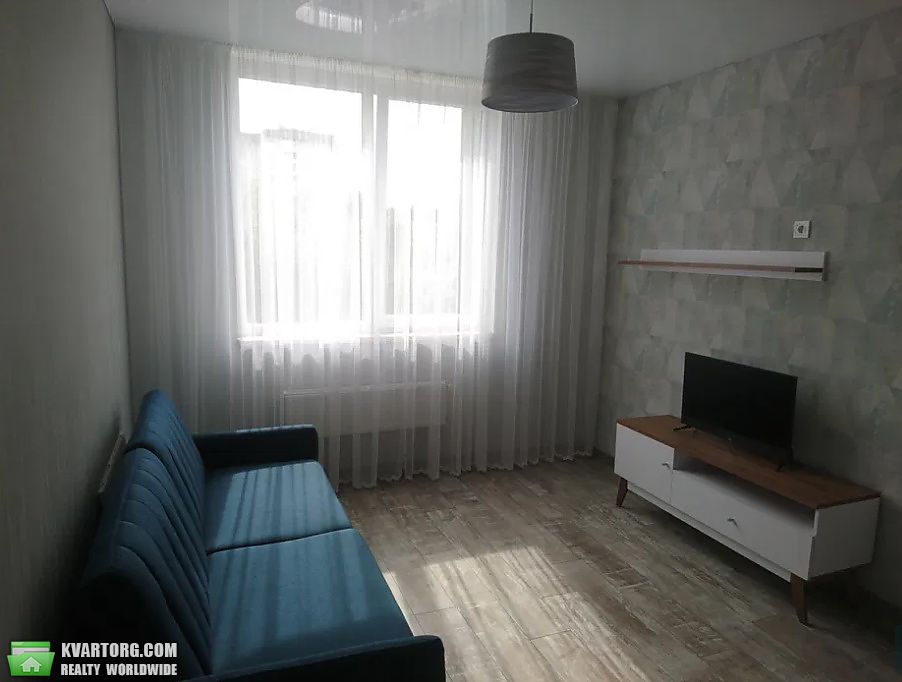 Rent out 1-room apartment. Львов, Струмок — photo 1