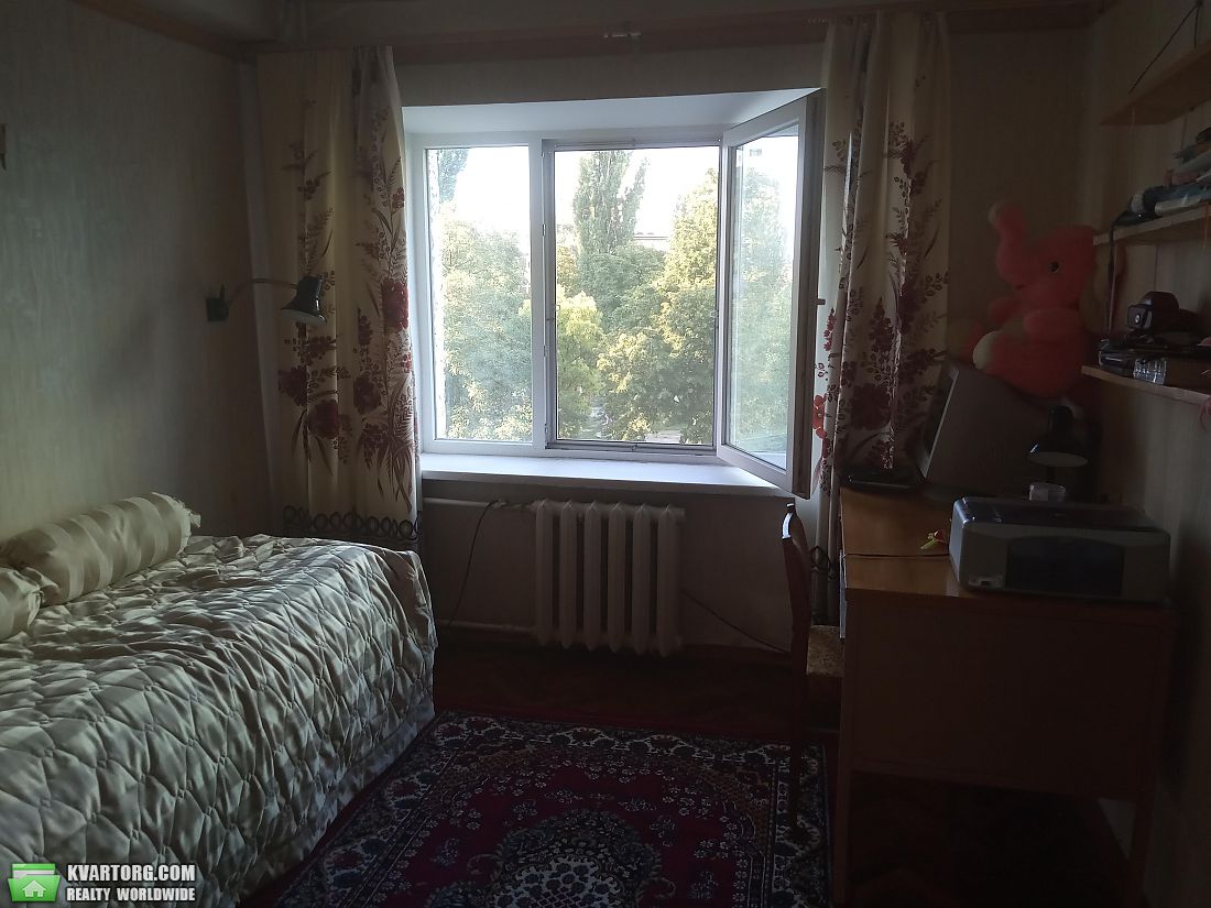 Sell 3-room apartment. Киев, Кирилловская — photo 1