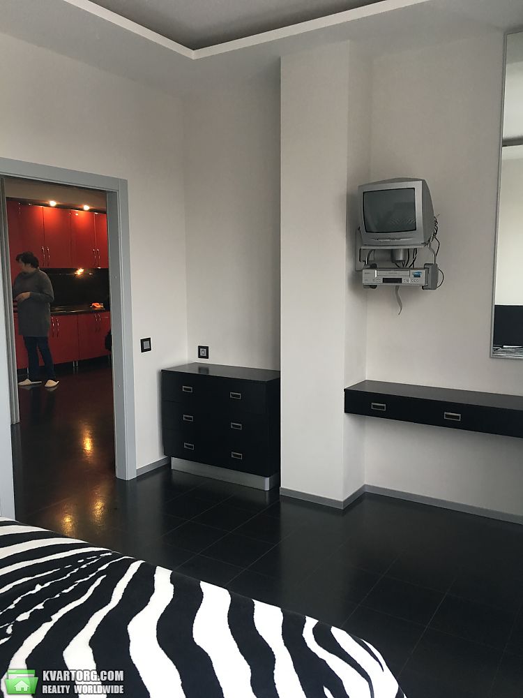 Sell 2-room apartment. Днепропетровск, Чекмарева — photo 6