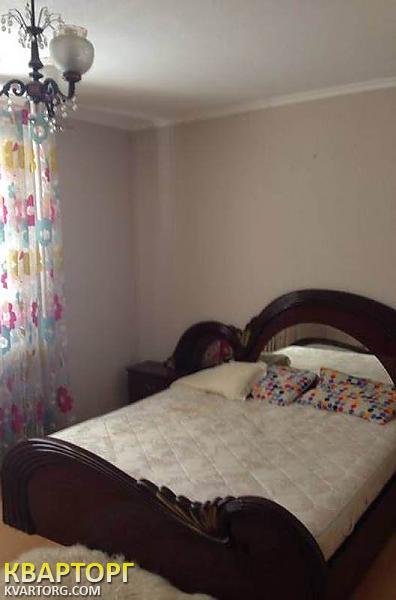 Rent out 1-room apartment. Киев,  Вишняковская — photo 1