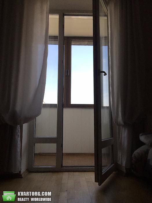 Sell 4-room apartment. Киев,  Руденко — photo 3