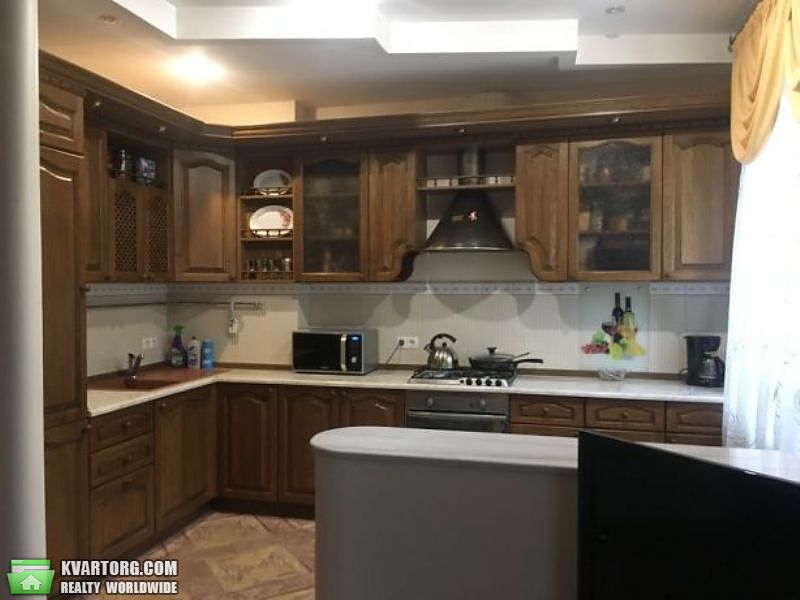 Sell 3-room apartment. Киев,  Труда бул — photo 1