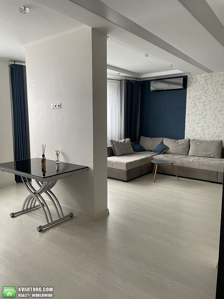 Sell 3-room apartment. Киев, Малиновского 8 — photo 3