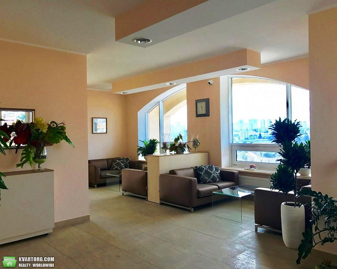 Rent out 2-room apartment. Киев,  Златоустовская — photo 10