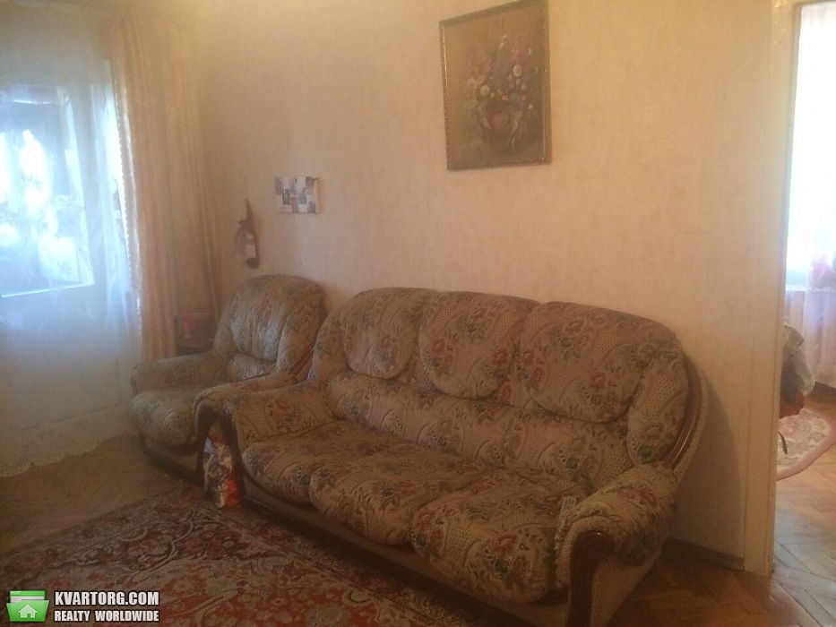 Sell 2-room apartment. Киев,  Межевая — photo 1