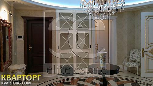 Sell 4-room apartment. Киев,  Грушевского — photo 2