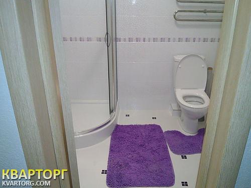Rent out 1-room apartment. Киев, Героев Сталинграда пр — photo 9