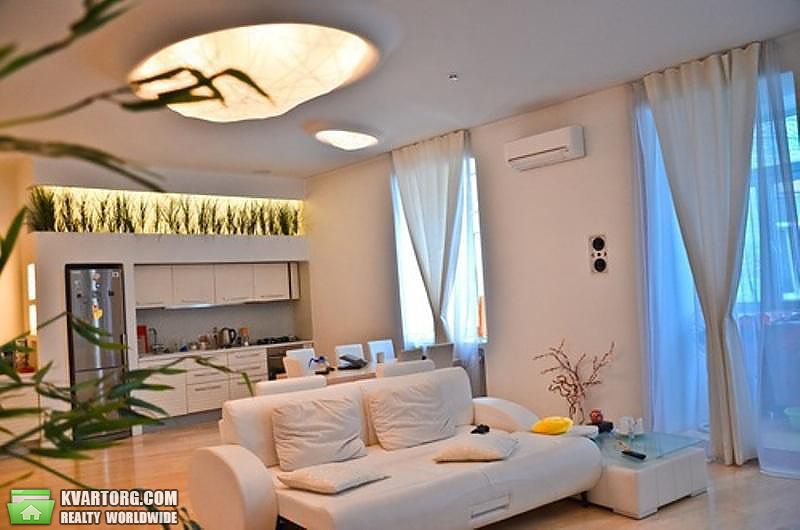 Rent out 3-room apartment. Киев,  Большая Житомирская — photo 1