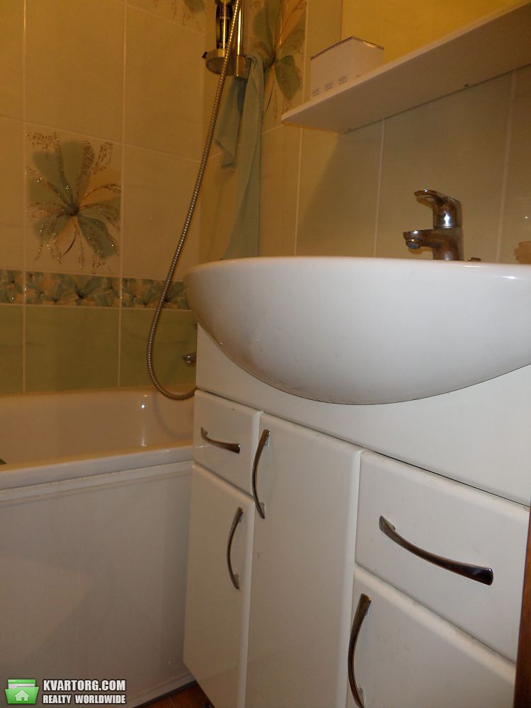 Sell 2-room apartment. Днепропетровск, Семафорная — photo 4