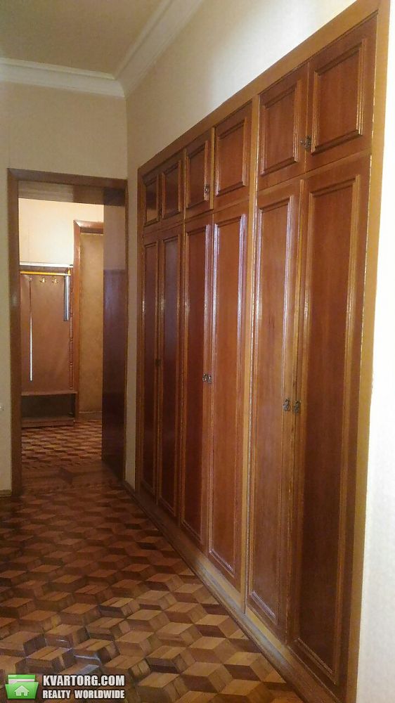 Sell 4-room apartment. Одесса, Банный пер. — photo 5