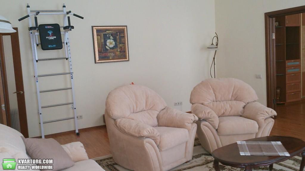 Rent out 3-room apartment. Киев,  Крещатик — photo 2
