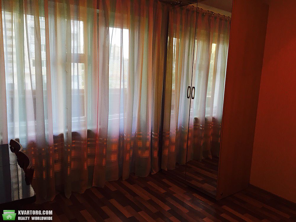Rent out 1-room apartment. Киев,  Милославская — photo 10
