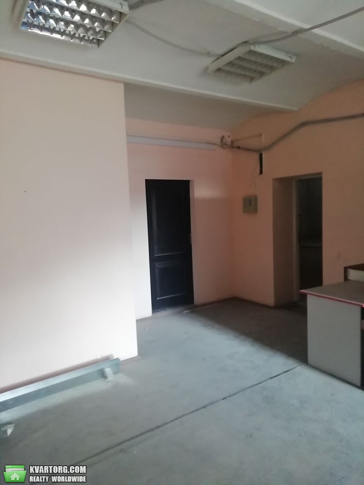 Rent out warehouse. Киев, пр-т Воздухофлотский — photo 3